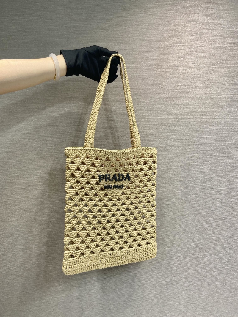 Pra*a shopping bags